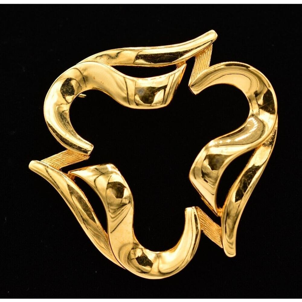 Monet Vintage Abstract Pin Brooch Shiny Gold Tone Chunky Signed 1970s BinAH
